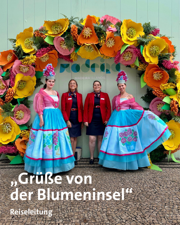 Volle Straßen, bunte Blumen, laute Musik? Das ist Madeira im Frühling.Beim Blumenfest zeigt die Insel, was sie kann und wir sind mittendrin.

Für unsere Gäste ist das ein echtes Erlebnis. Für uns als Reiseleiter eine schöne Abwechslung im Saisonalltag. Zwischen wunderschönen Umzügen, Blumenteppichen und Gesprächen erfährt man nebenbei auch viel über die Kultur vor Ort.

Und ja – manchmal bleibt auch kurz Zeit, das alles selbst zu genießen.

alltoursjobs Reiseleitung Madeira Blumenfest teamalltours JobMitMeerwert alltoursRL